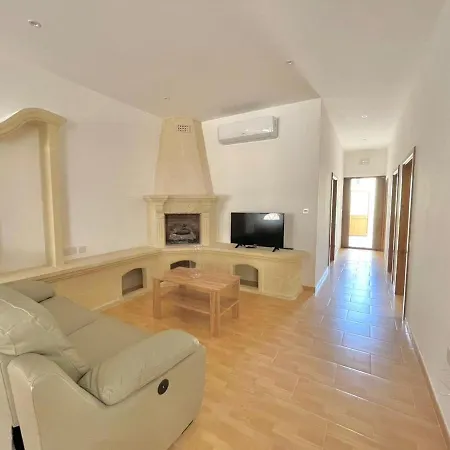 Sultana Tal-vittorji Holiday home